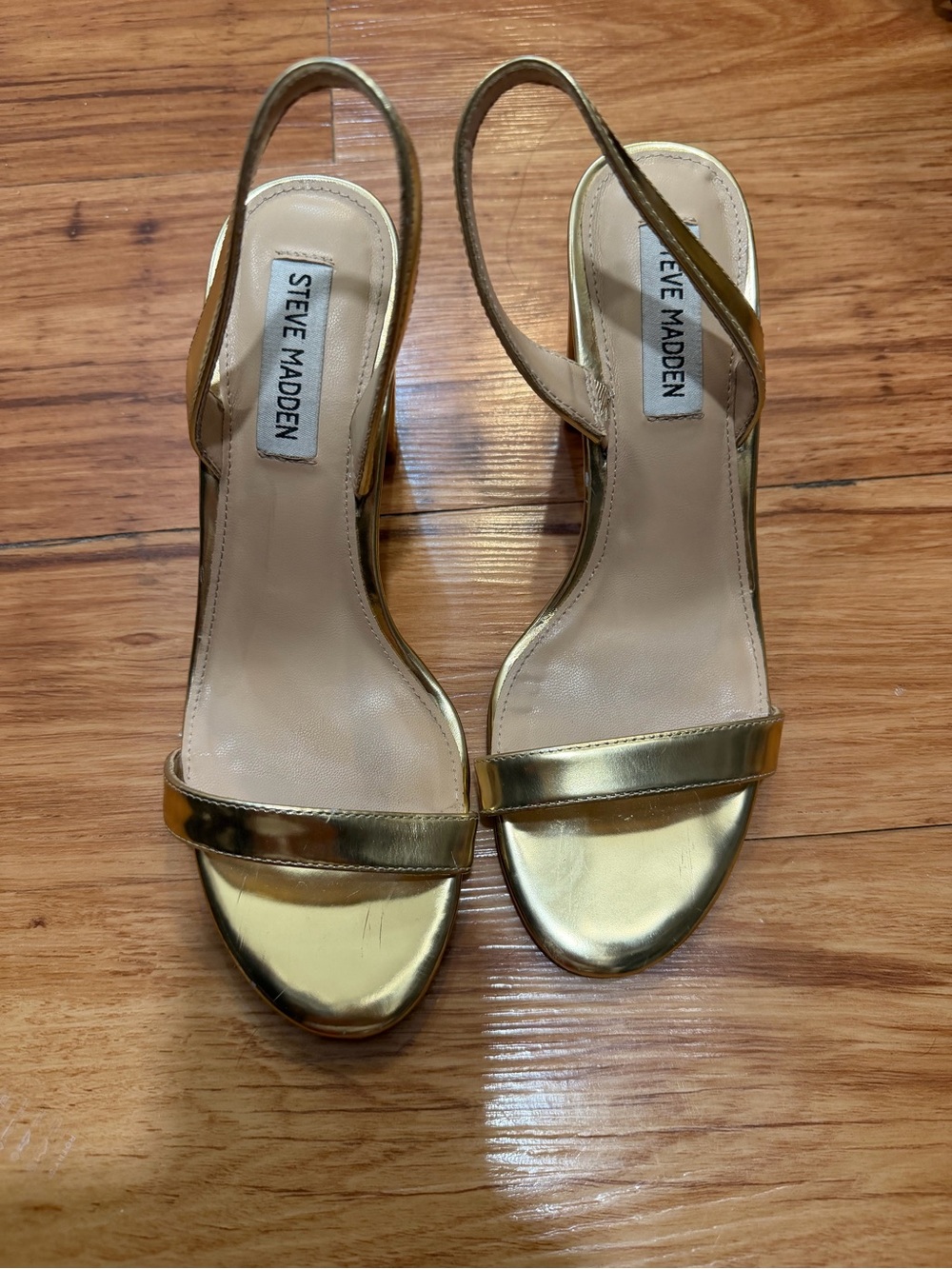 Gently worn Steve Madden Heels